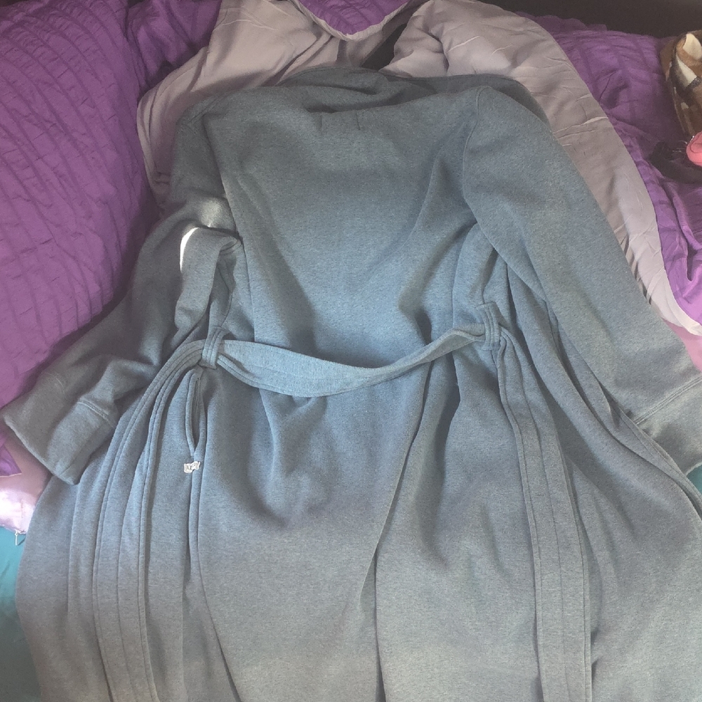 UGG Belted Robe With Pockets - Picture 6 of 8
